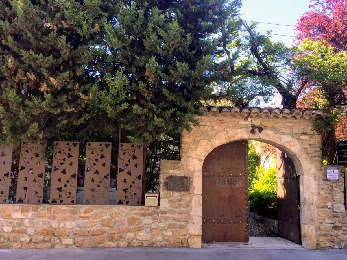 מלון Vallon-Pont-dʼArc Le Manoir Du Raveyron מראה חיצוני תמונה